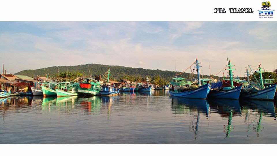 lang-chai-Ham-Ninh-Phu-Quoc-04